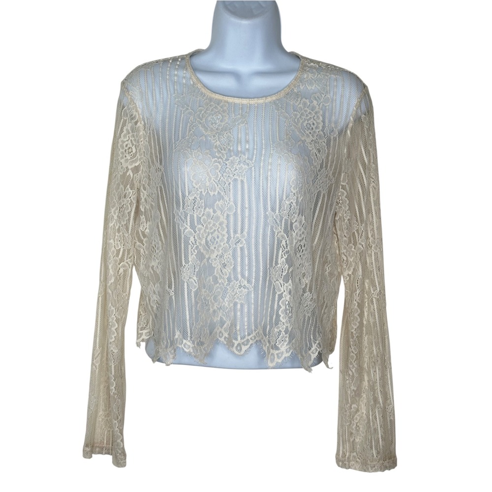 Forever 21 Lace Top Medium Cream Sheer Floral Whimsy Boho Eyelash Hem L/S Layer
